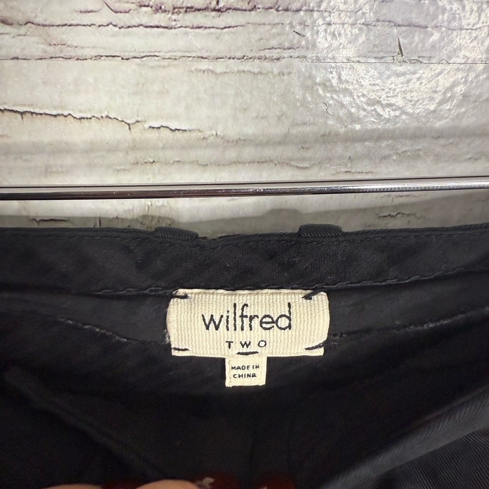 Wilfred Black Trousers size 2 aritzia - Picture 4 of 7